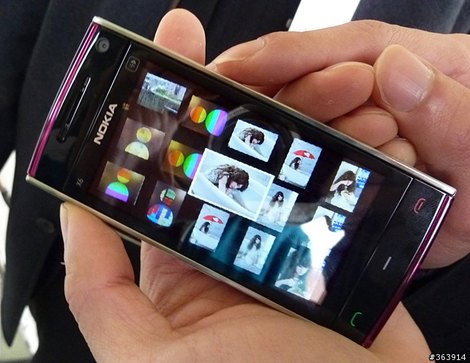 фото Nokia X6 16 Gb белого цвета, розового цвета Нокиа Х6 16 Гб (Pink on White)