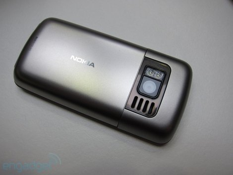 фото Nokia C6-01 (Нокиа с6-01)
