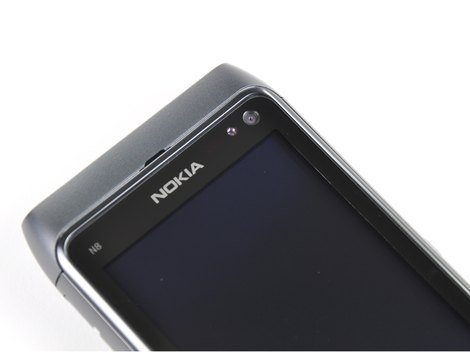 разборка Nokia N8, замена аккумулятора Nokia N8