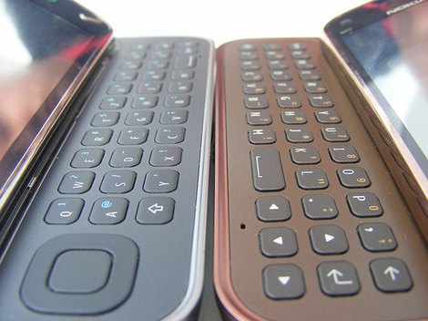 Nokia N97 Mini - характеристики, отличия, цена, клавиатура